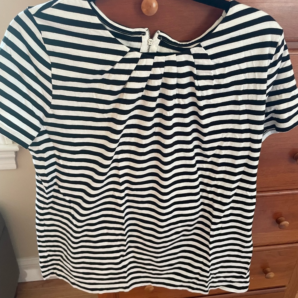 Striped polished tee